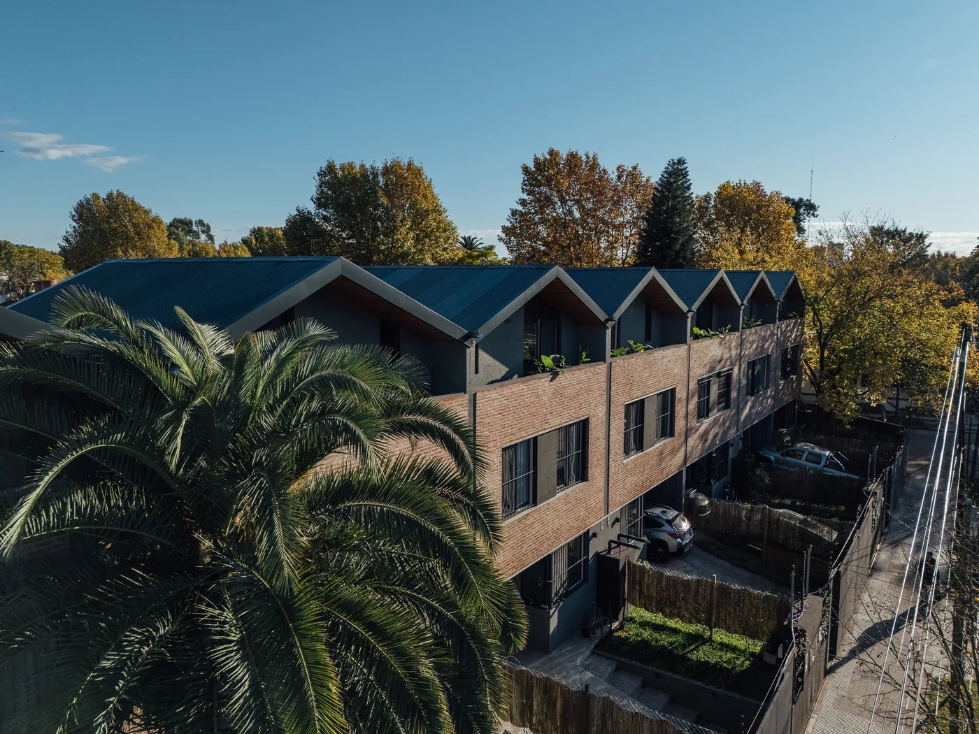 Conjunto Residencial de Triplex en Tigre