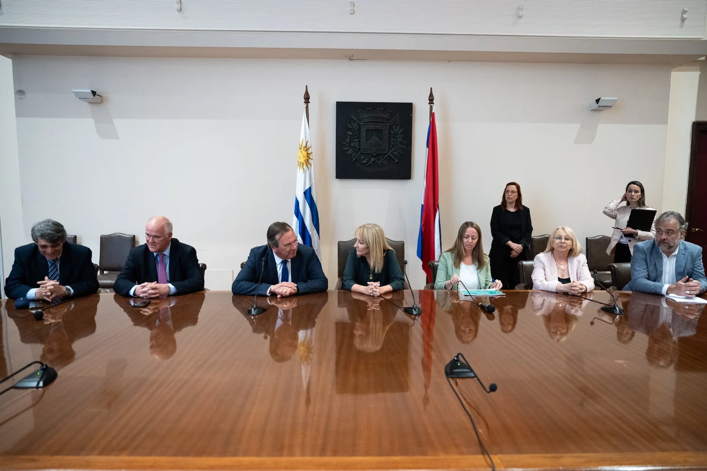 Montevideo y MTOP firman convenio para mejorar la movilidad ante reactivación del ferrocarril